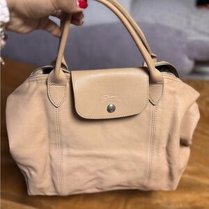 listing-status-banner